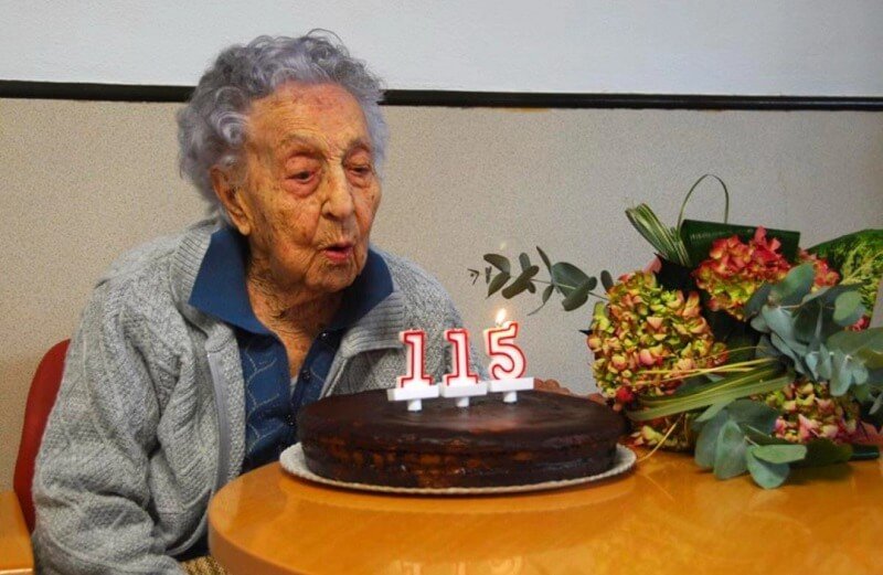 “Nagyon öreg vagyok, de hülye az nem!” - egy 115 éves nő a világ legidősebb embere