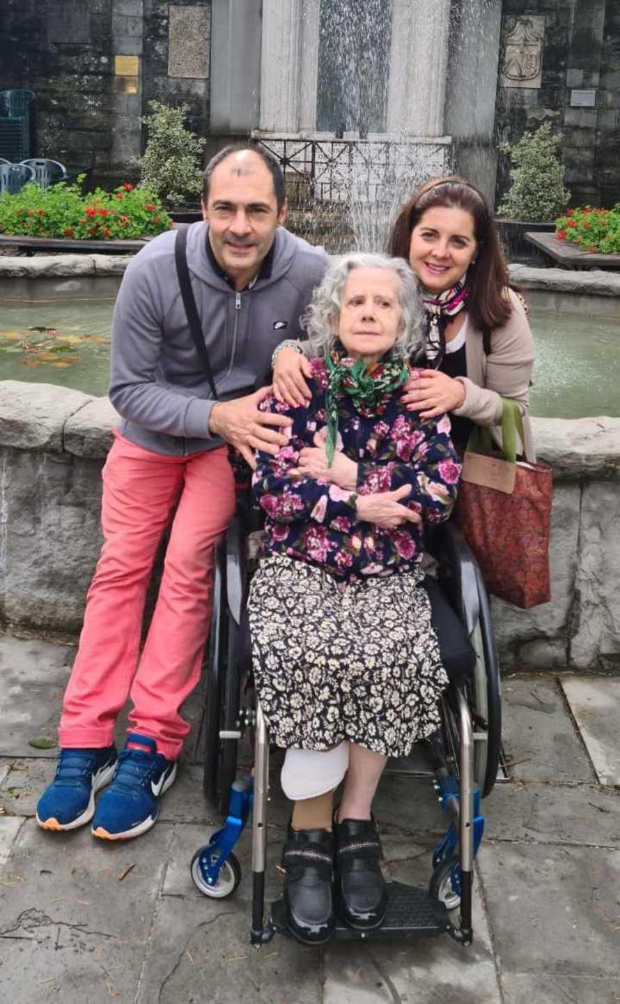 Két olaszországi ápoló 100 ezer eurót kapott az idős nőtől, akinek gondját viselik: „Olyanok nekem, mintha a gyermekeim lennének”